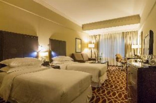 Grand Excelsior Hotel Deira image 3
